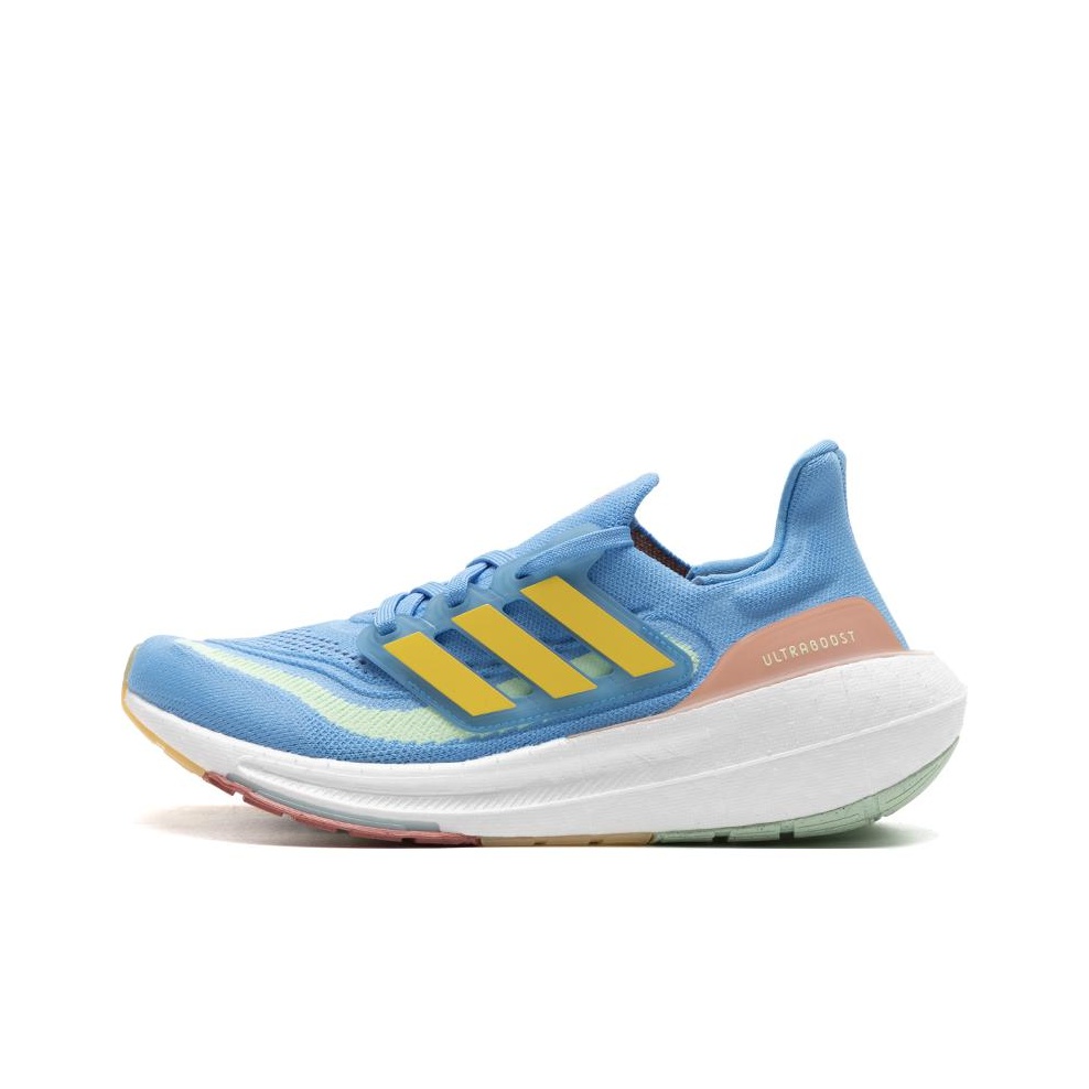 Sepatu Lari Adidas Ultraboost  - Adidas Shoes Ultraboost Light ulasan dan harga